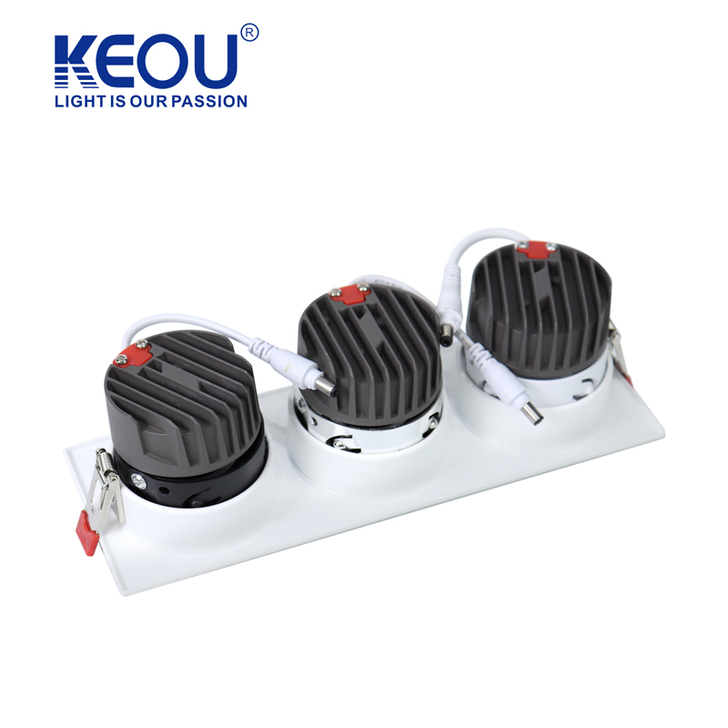 No. 02 Three Head Down Light