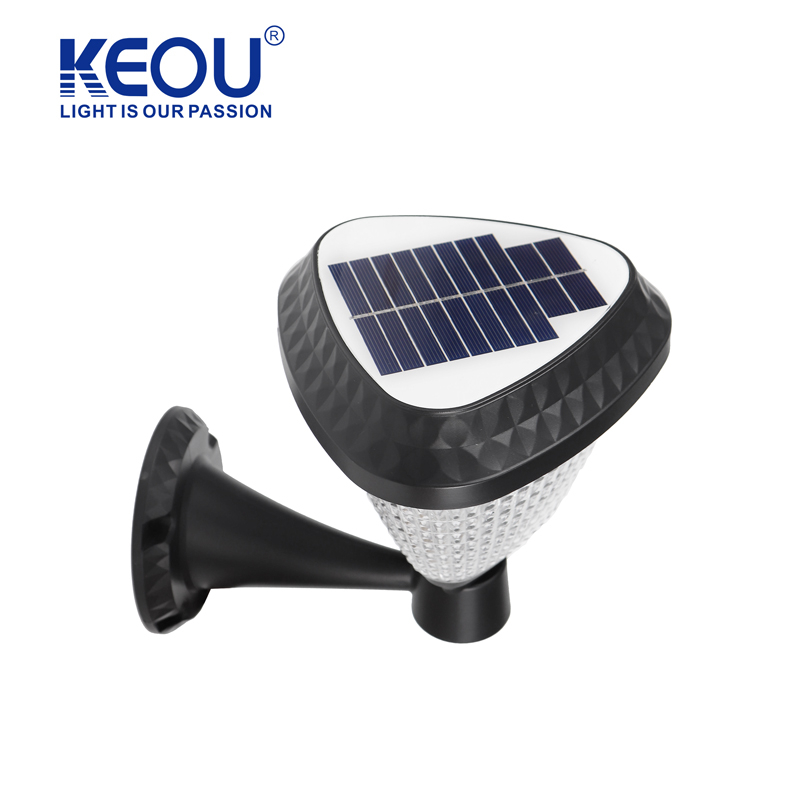 Triangle Solar Garden Light