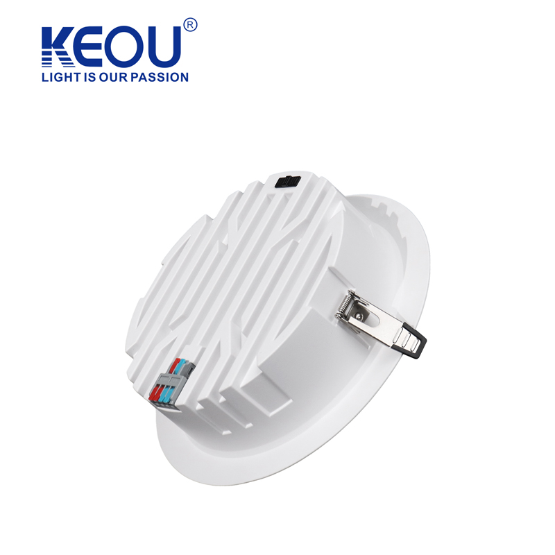 Quick-connect LED Downlights